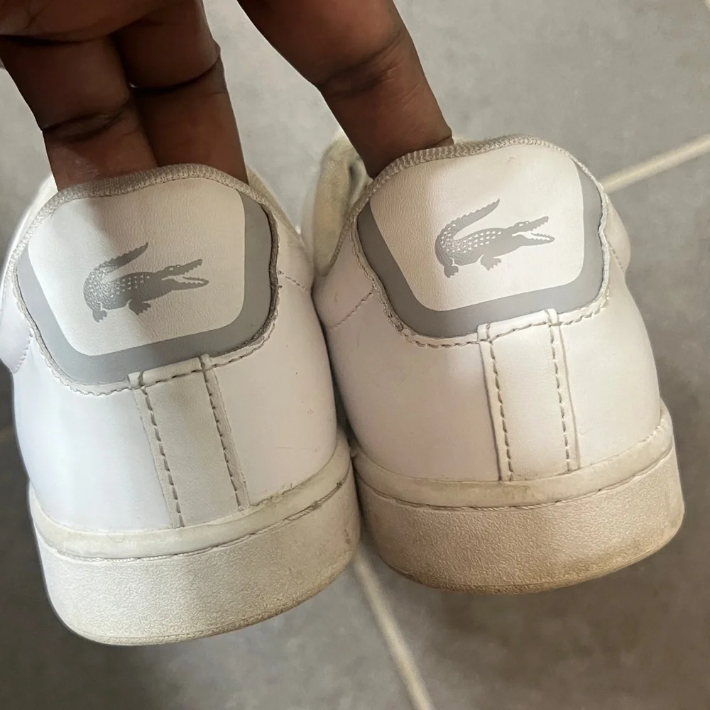 Lacoste Carnaby Set Leather Sneakers women’s Sz 7.5 summer coastal walking chic